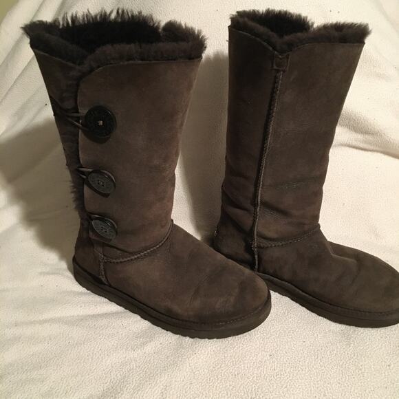 UGG Bailey Button Classic Tall Boots 1873 Button Black Triplet Size 7 Uggs - Picture 4 of 15